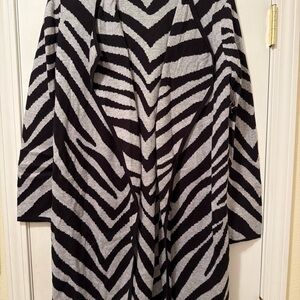 Vince Camuto Black and Gray Zebra Cardigan